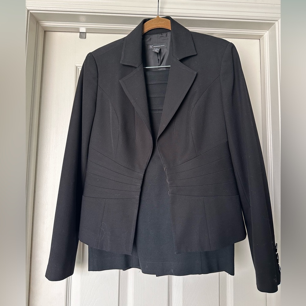 International Concepts women’s suit